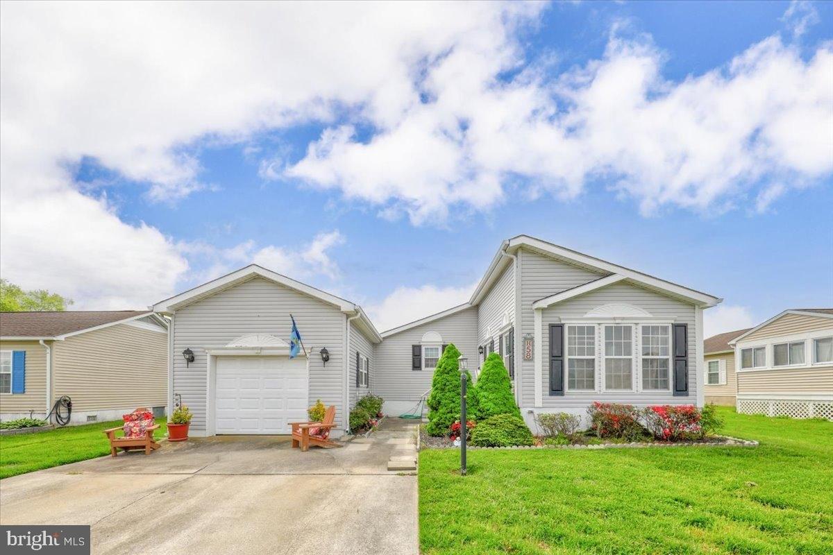 Anchor Way Dr, Berlin, MD 21811