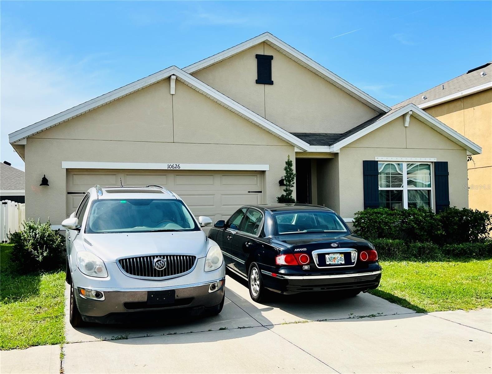 Park Meadowbrooke Dr, Riverview, FL 33578