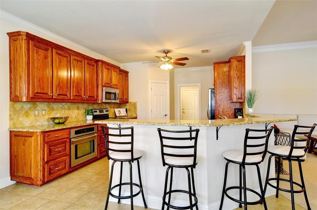N Natural Spring Ln, Azle, TX 76020