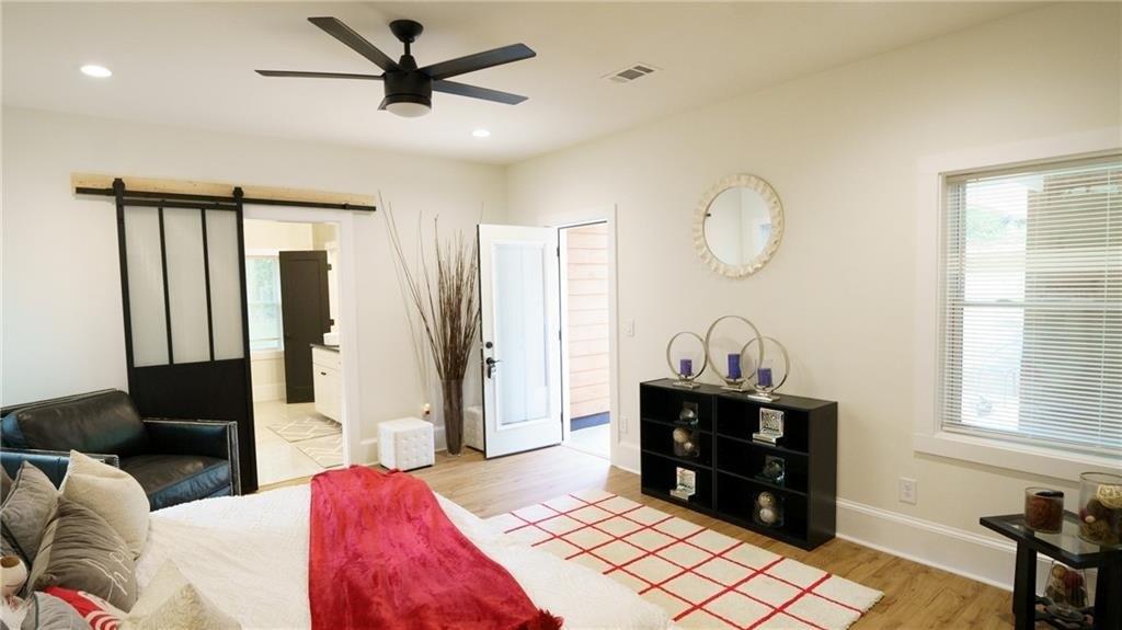 Glendale Dr, Decatur, GA 30032