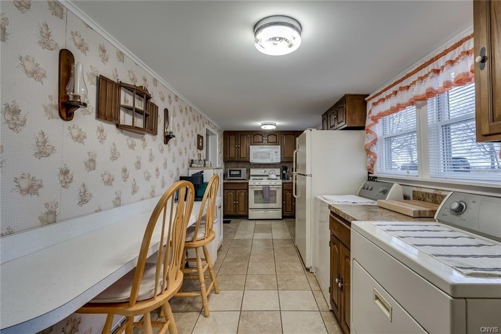 Ambrose St, Sackets Harbor, NY 13685