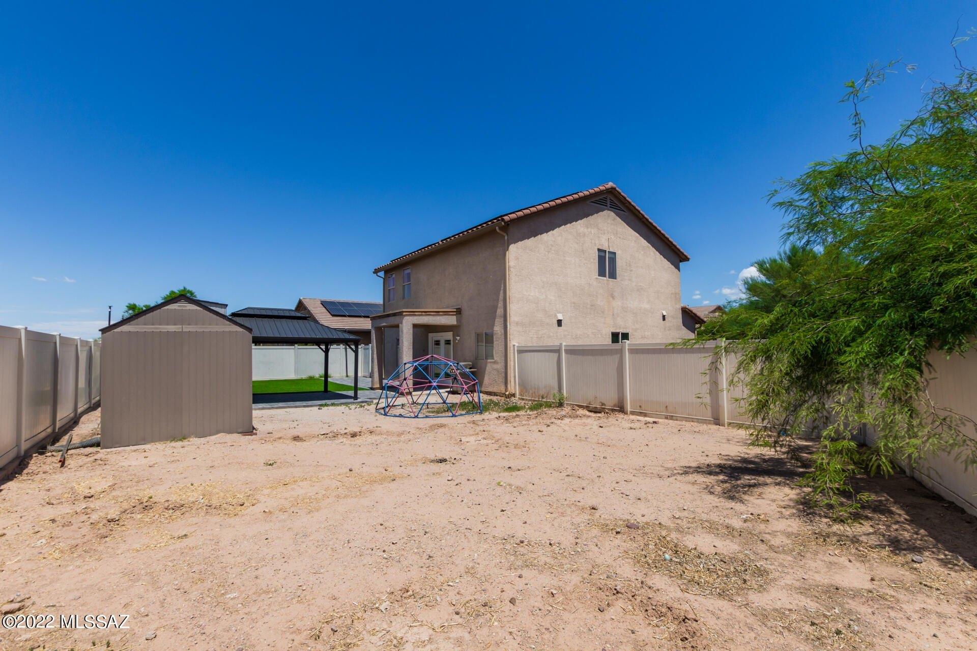 S Pioneer Way, Red Rock, AZ 85145