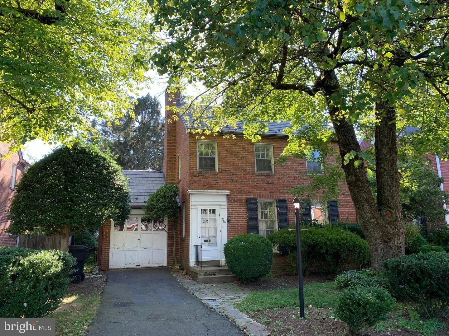 N Florida St, Arlington, VA 22207