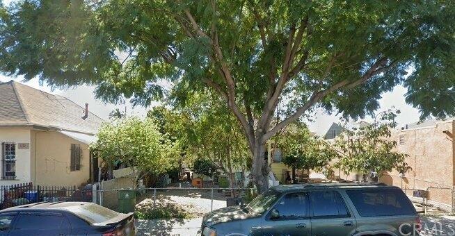 E 23rd St, Los Angeles, CA 90011