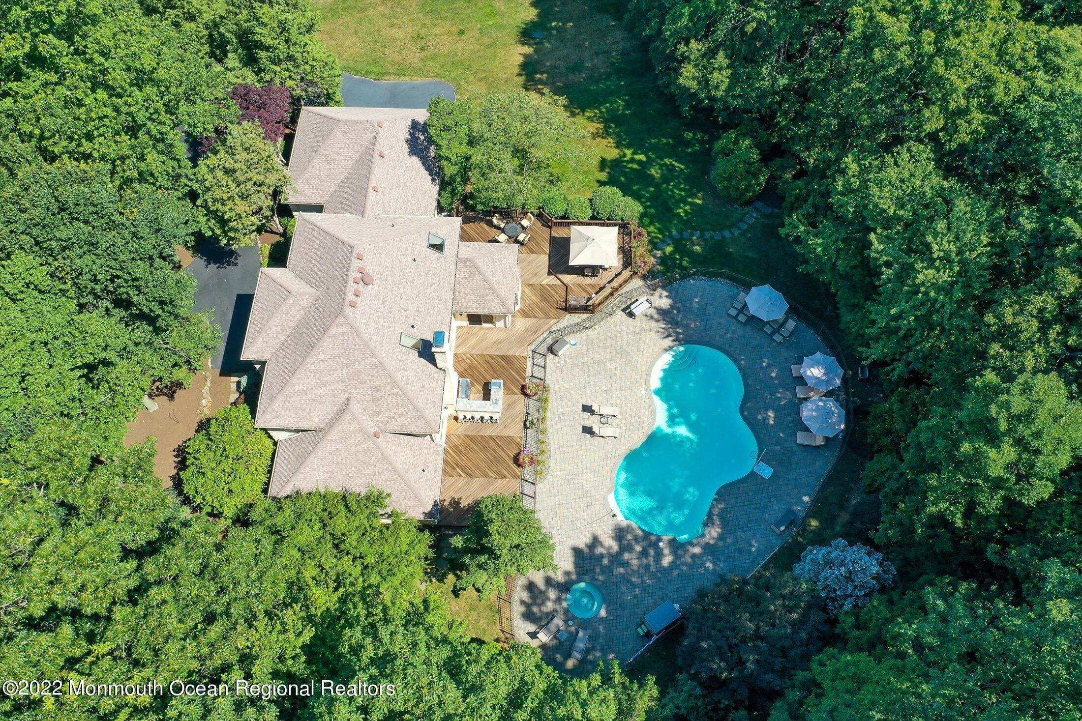 Country Club Ln, Marlboro, NJ 07746