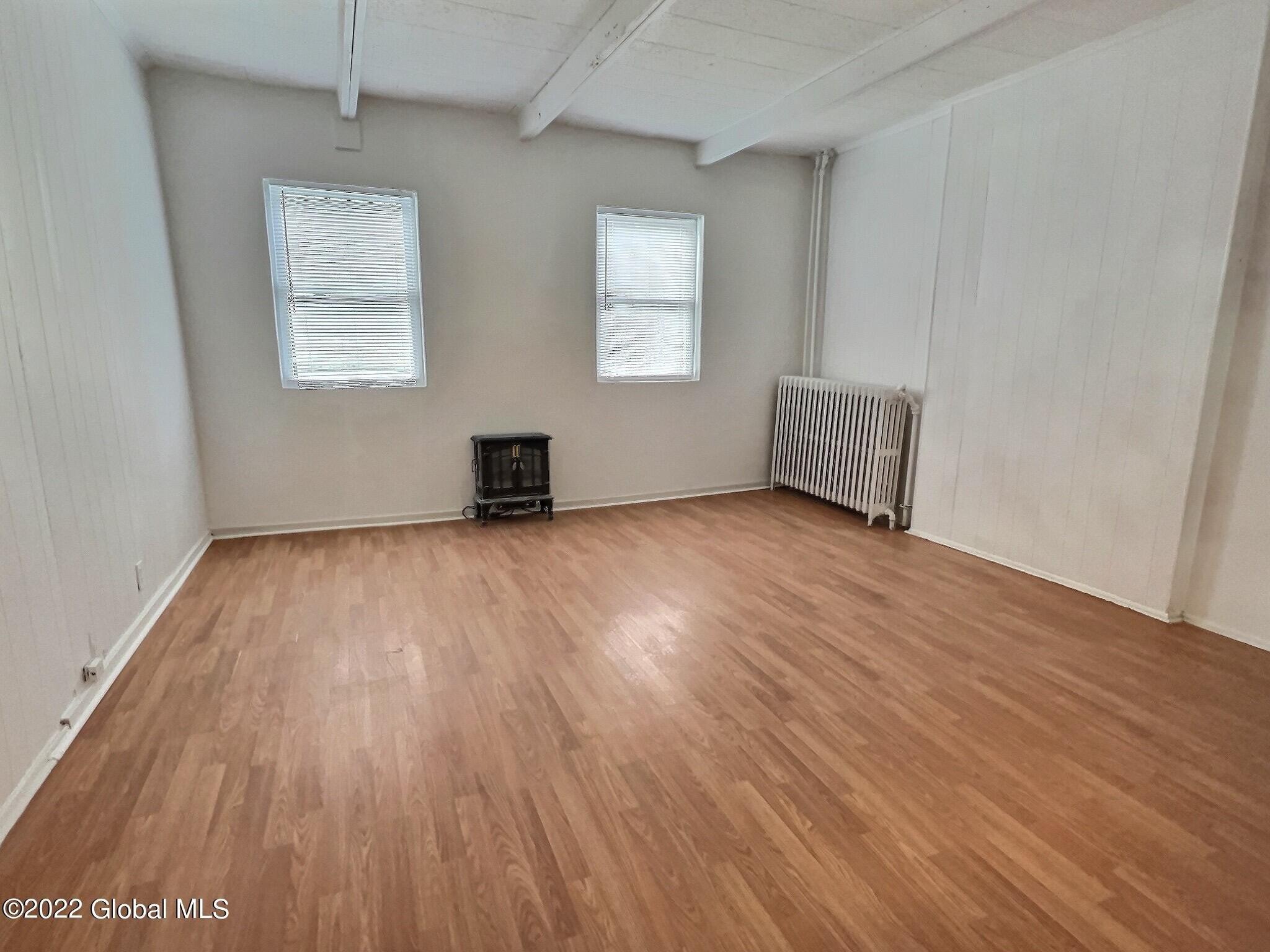John St, Schenectady, NY 12305