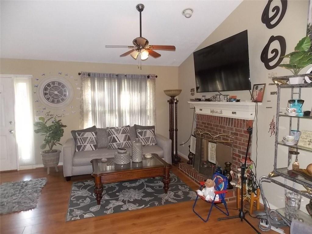 Huntcliff Dr, Cartersville, GA 30121