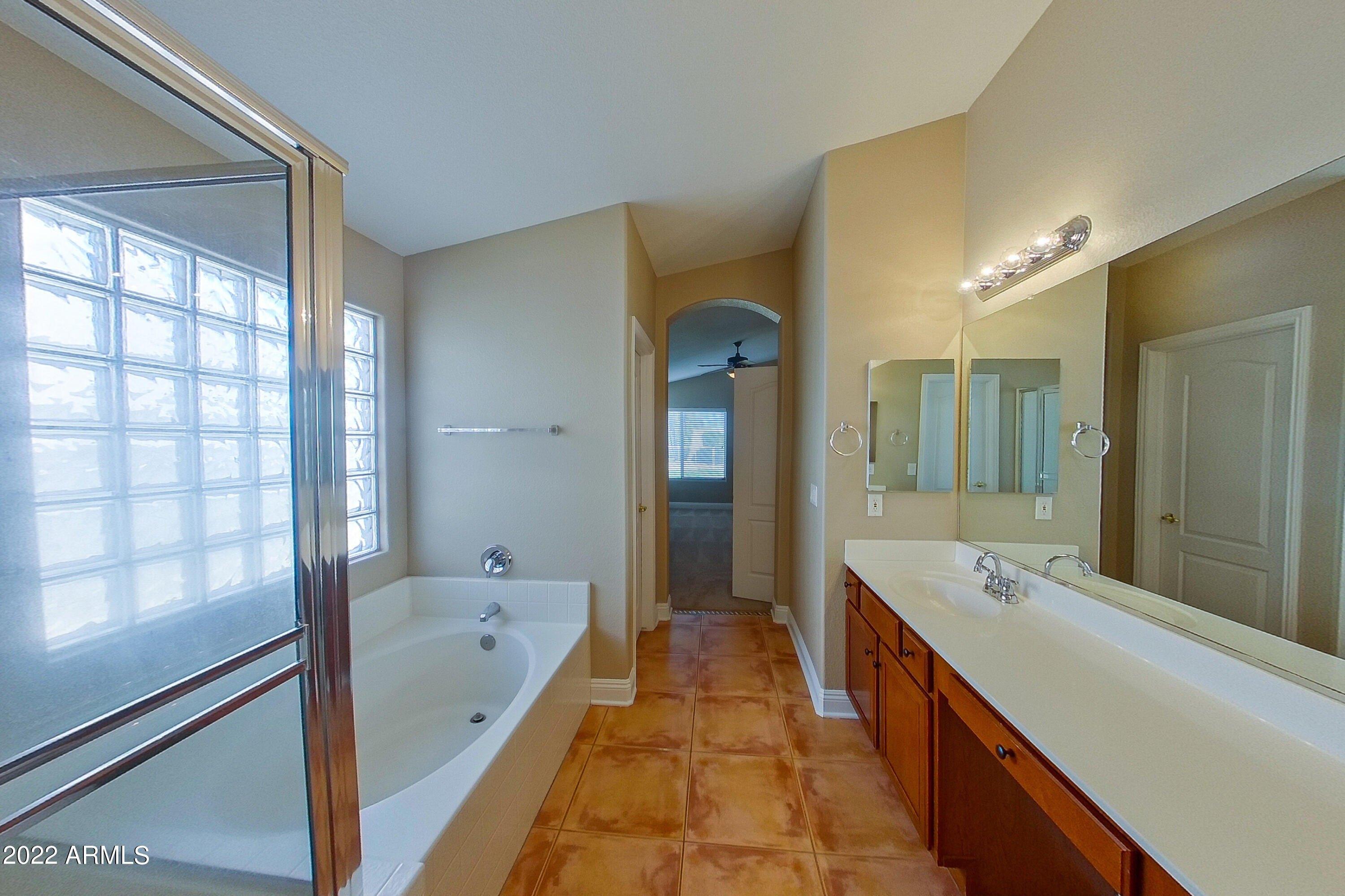 W Thompson Pl, Chandler, AZ 85286