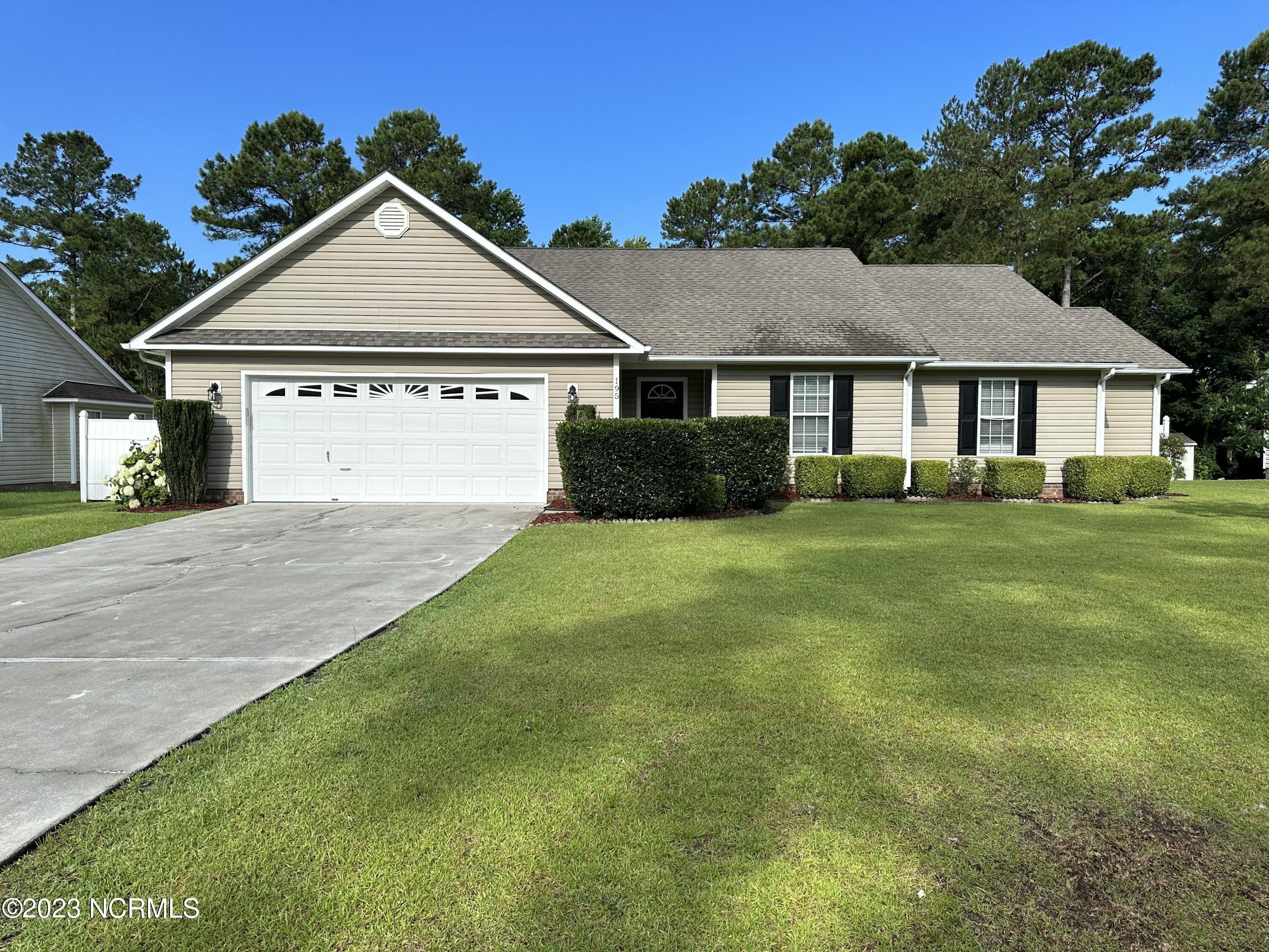 Lee Rogers Rd, Hubert, NC 28539