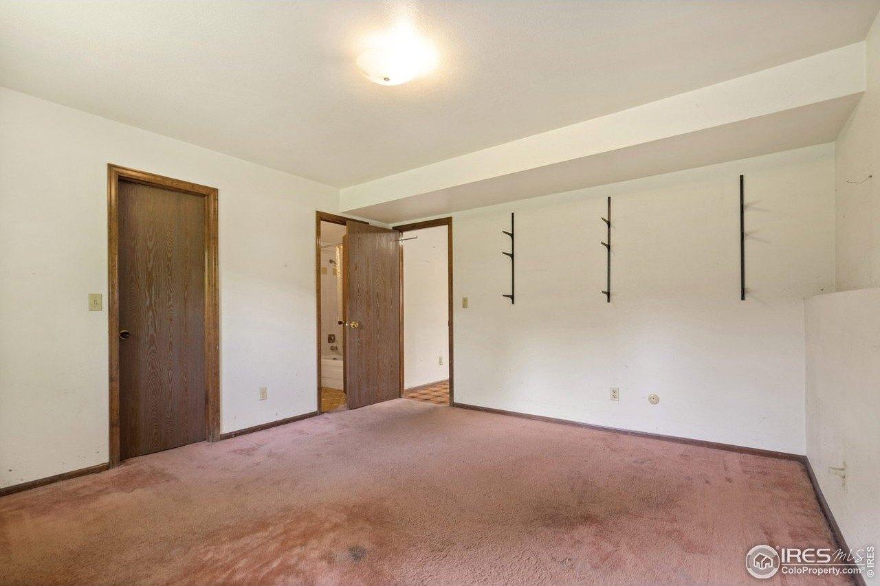 Dunbar Ave, Fort Collins, CO 80526