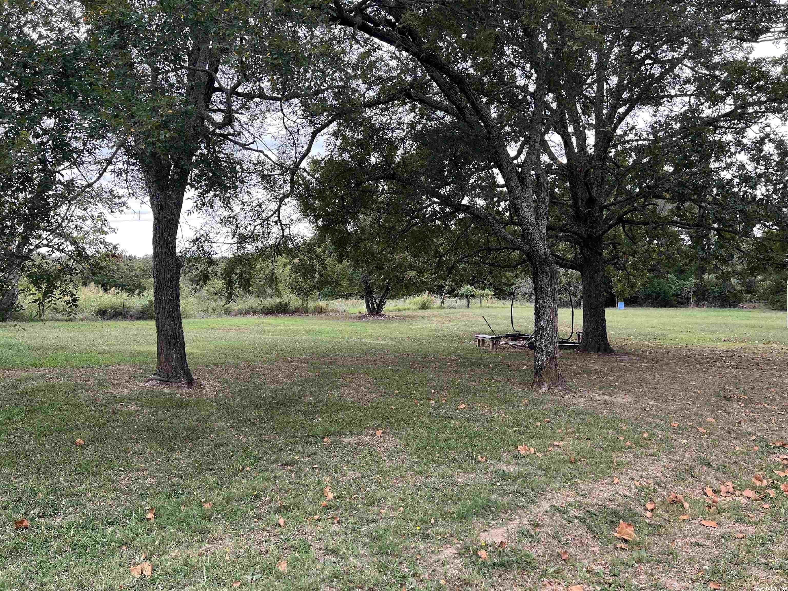 Oakland Rd, Oakland, AR 72661