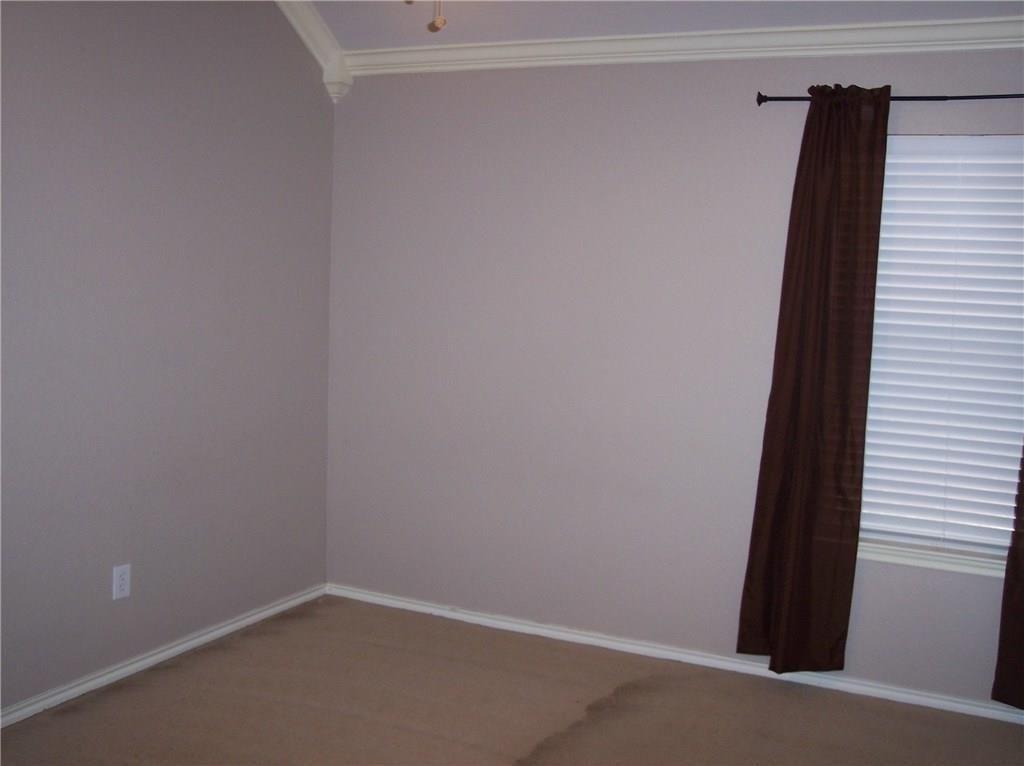 Shortleaf Pine Dr, Arlington, TX 76012