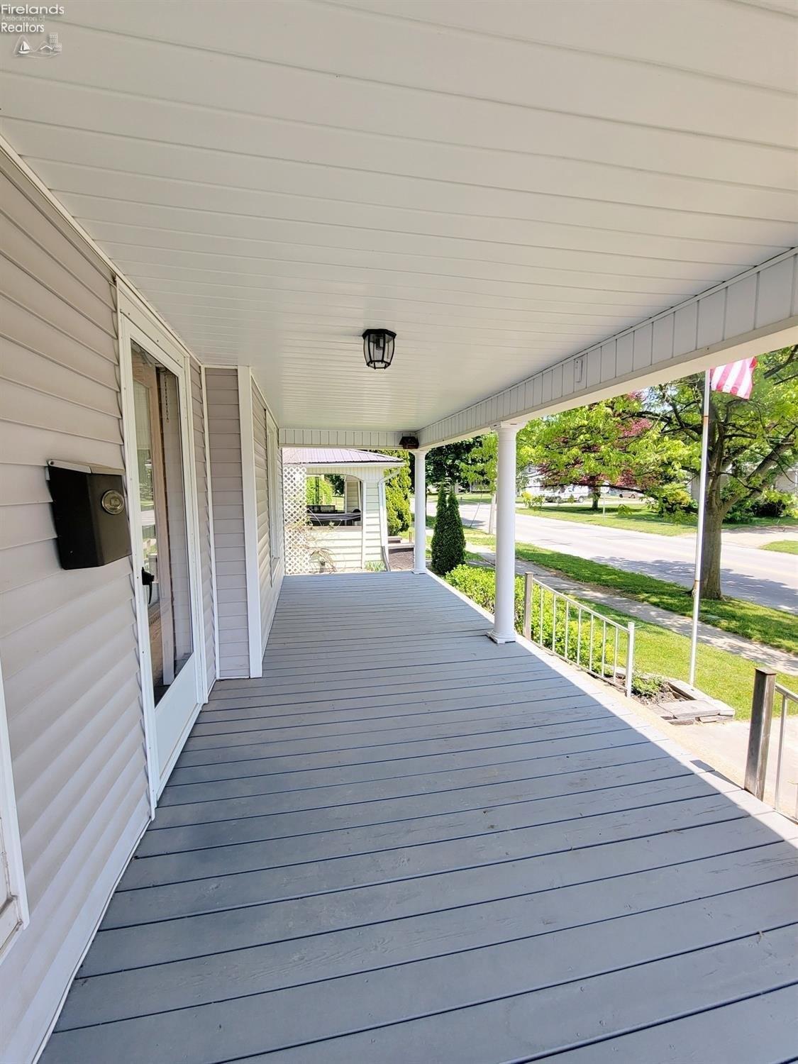 N Sandusky St, Bellevue, OH 44811
