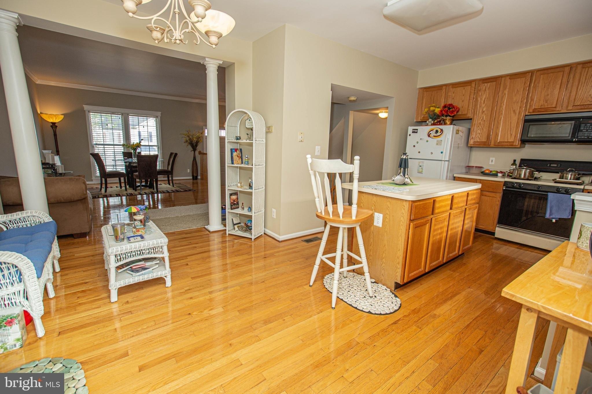 Capon Tree Ln, Woodbridge, VA 22191