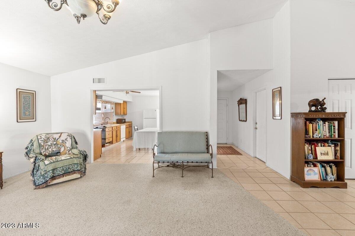 W Morrow Dr, Glendale, AZ 85308