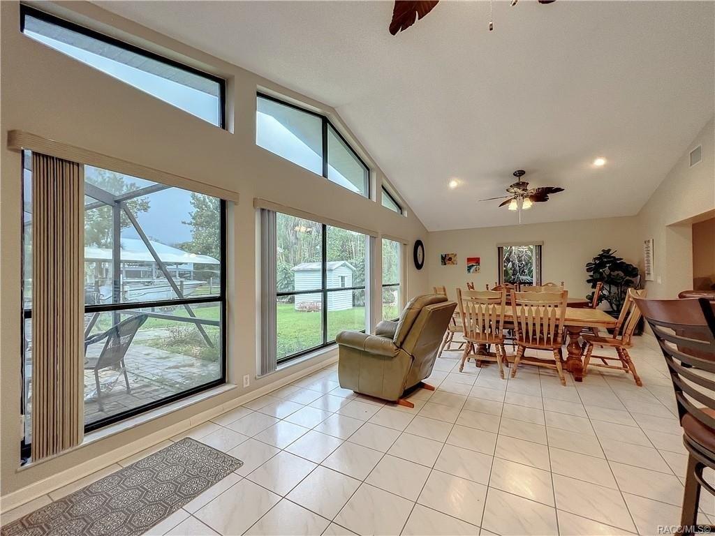 Nw 18th St, Crystal River, FL 34428
