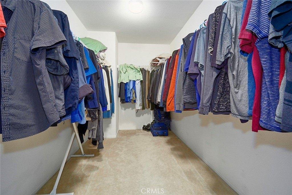 Oahu St, Victorville, CA 92392