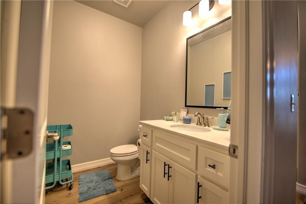 Sw 30th St, Yukon, OK 73099