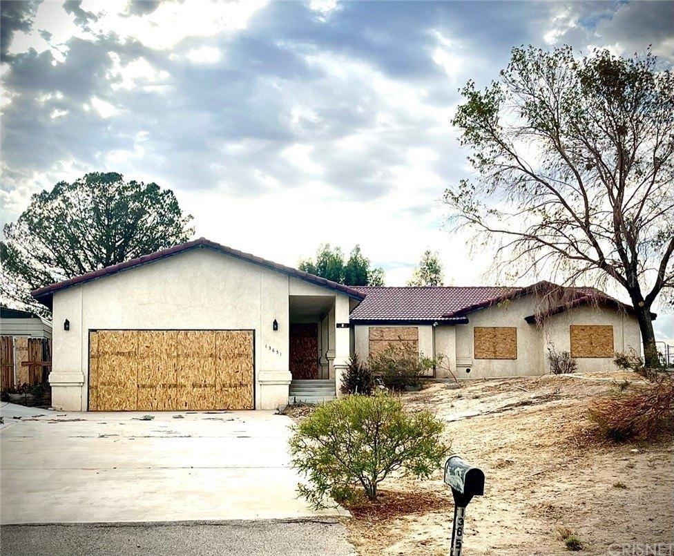1st Ave, Victorville, CA 92395