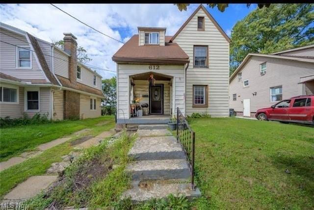 Hedden Ave, Akron, OH 44311