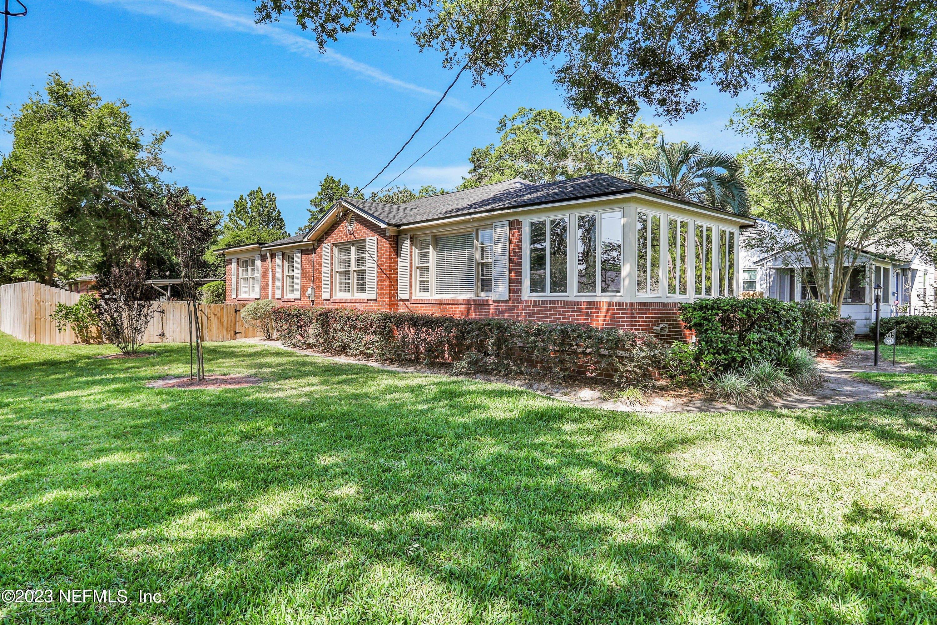 Eutaw Pl, Jacksonville, FL 32207