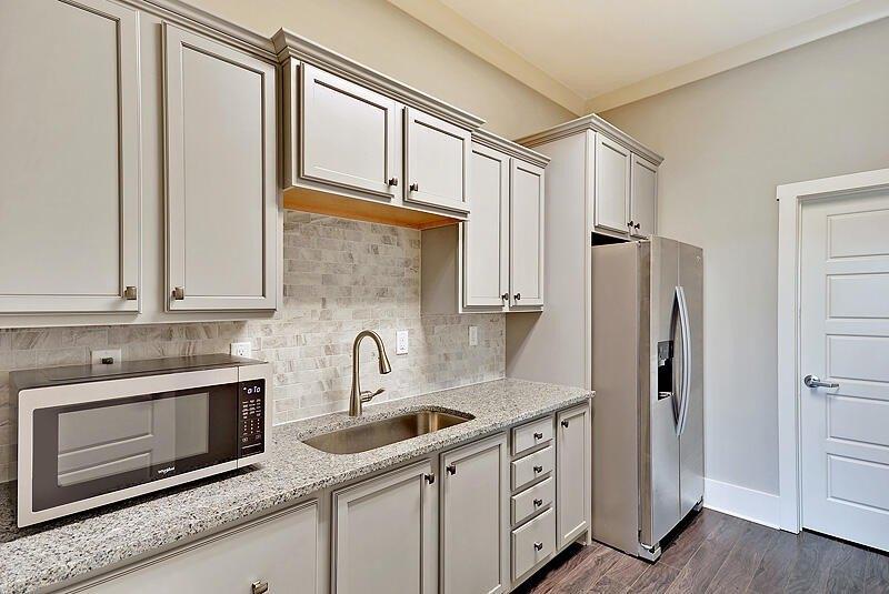 Fox Sparrow Ct, Summerville, SC 29486
