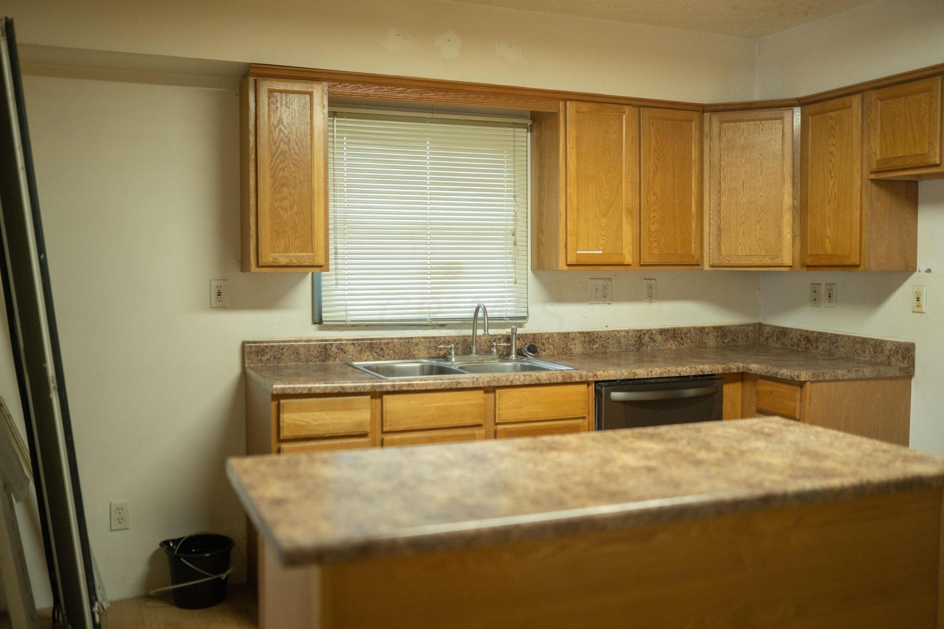 Smith Ln, Londonderry, OH 45647