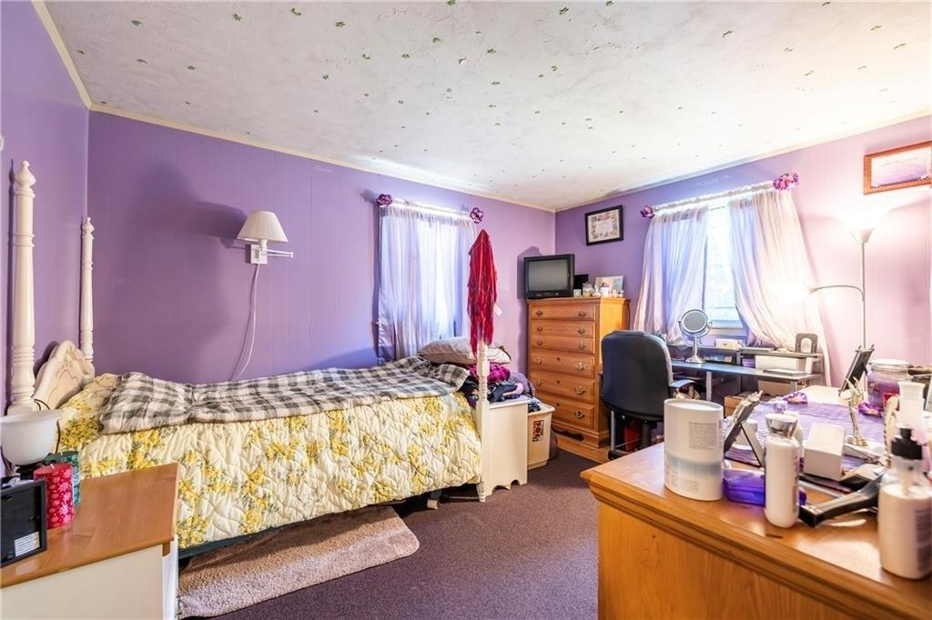 Lee Circle Dr, Rochester, NY 14626