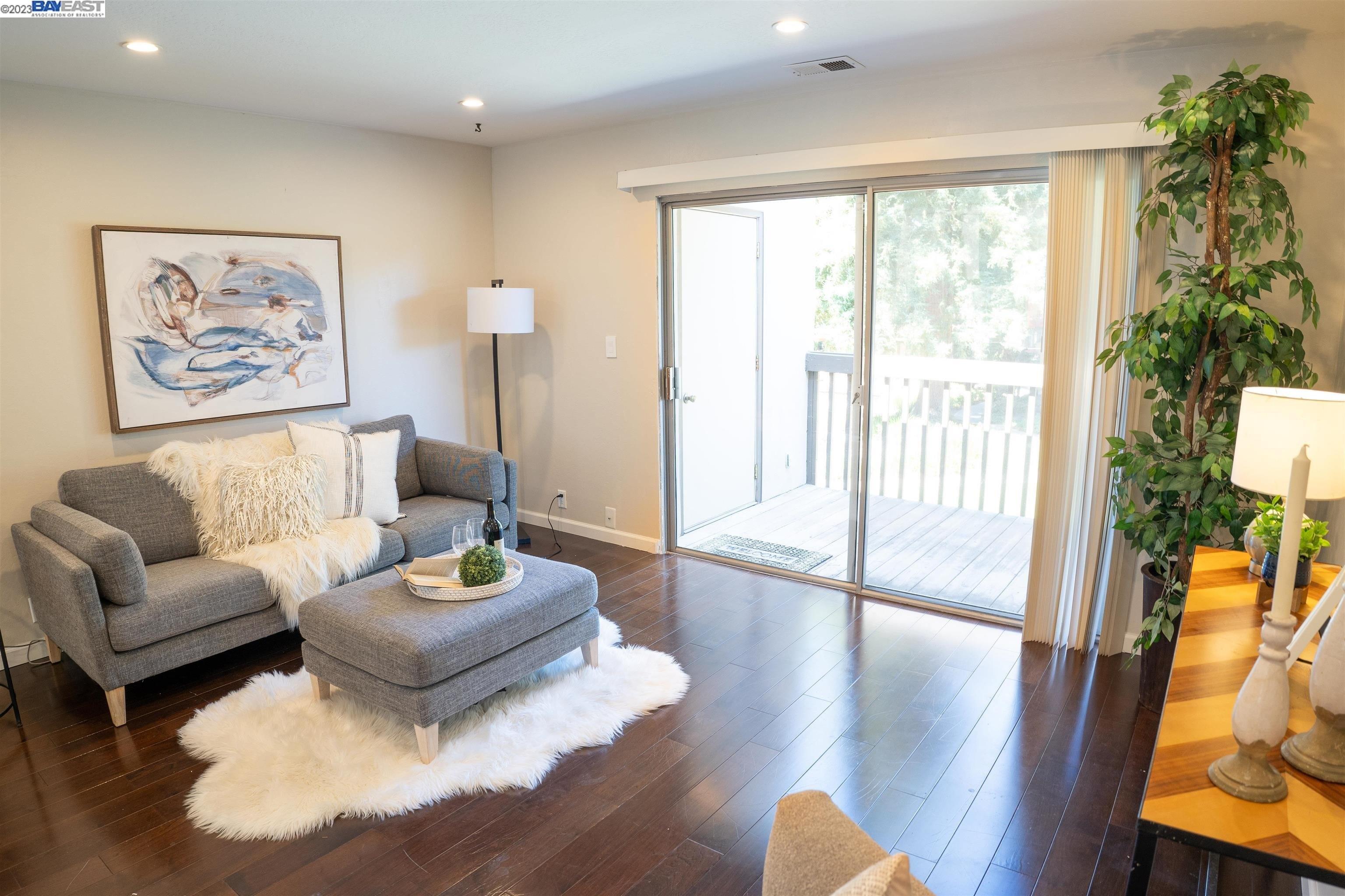 Yolo Ter, Fremont, CA 94536