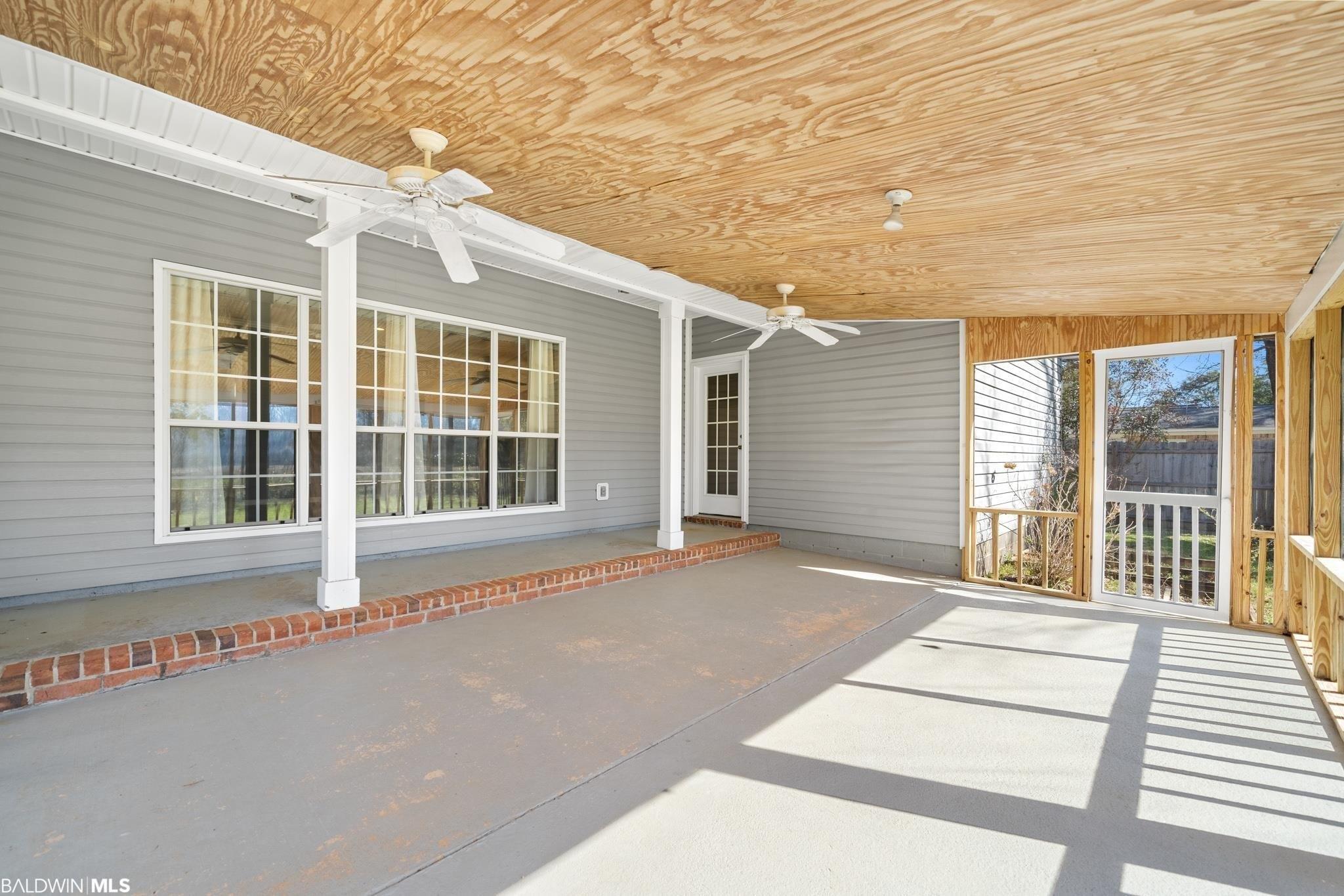 Sommerset Dr, Daphne, AL 36526