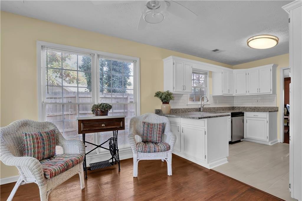 Hampton Square Dr, Johns Creek, GA 30022