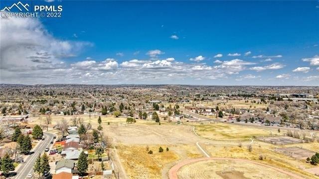 Kodiak Dr, Colorado Springs, CO 80910
