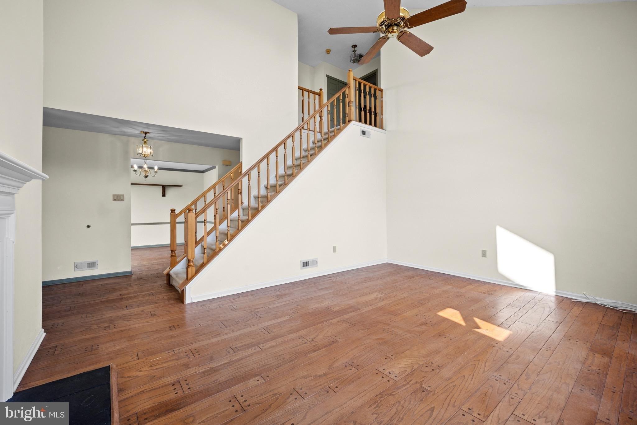 Laurel Cir, Newtown, PA 18940