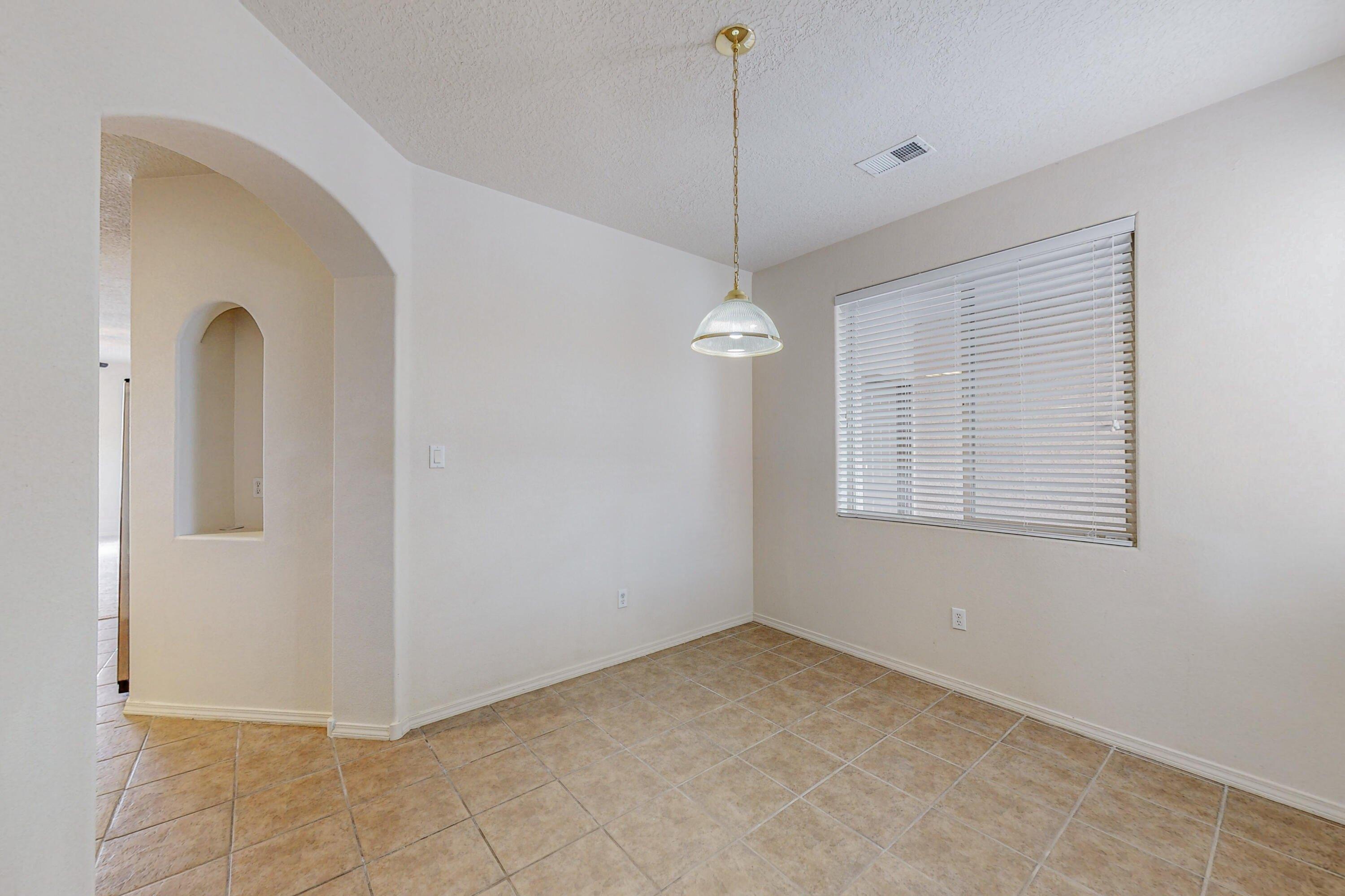 Shiloh Rd Ne, Rio Rancho, NM 87144