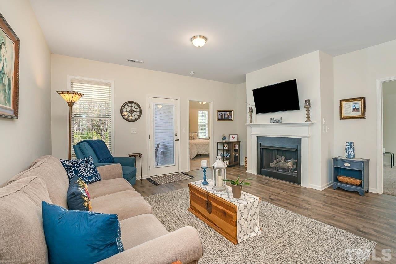 Crawford Pkwy, Clayton, NC 27520