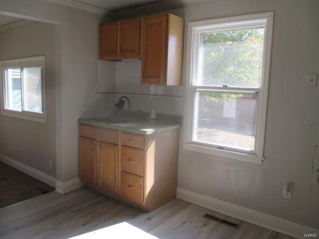 Valentine St, Festus, MO 63028