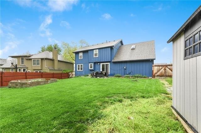 S Arapaho Dr, Olathe, KS 66062