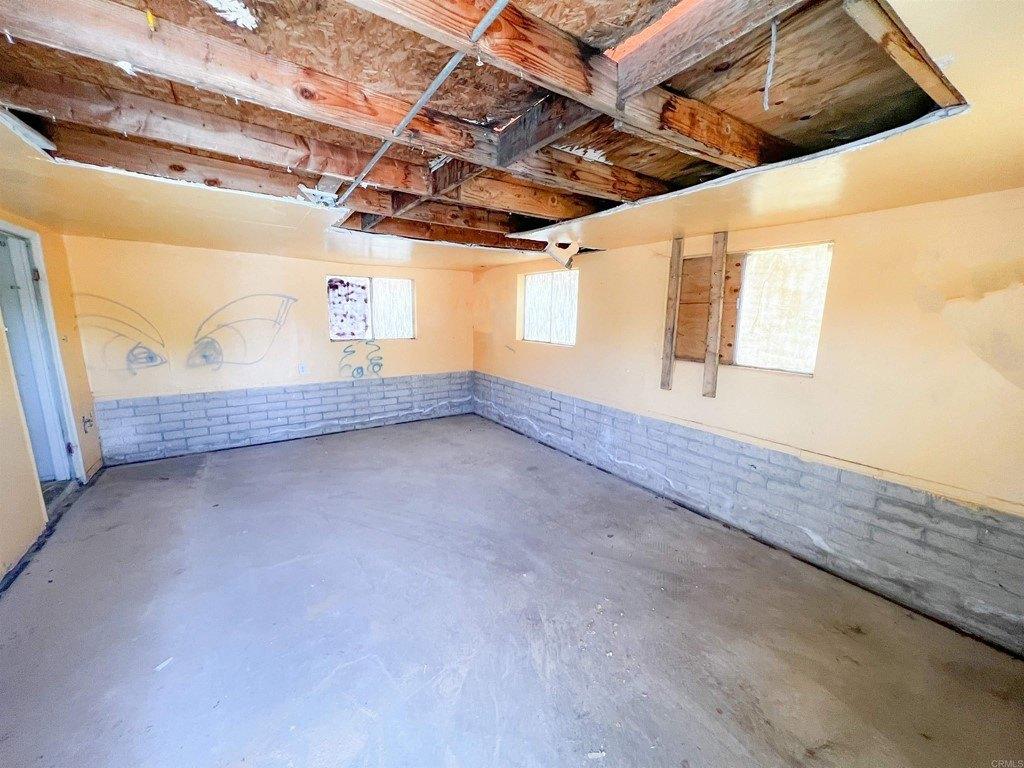 Bonita Dr, San Diego, CA 92114