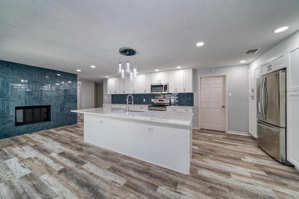 Buena Vista Dr, Clearwater, FL 33764