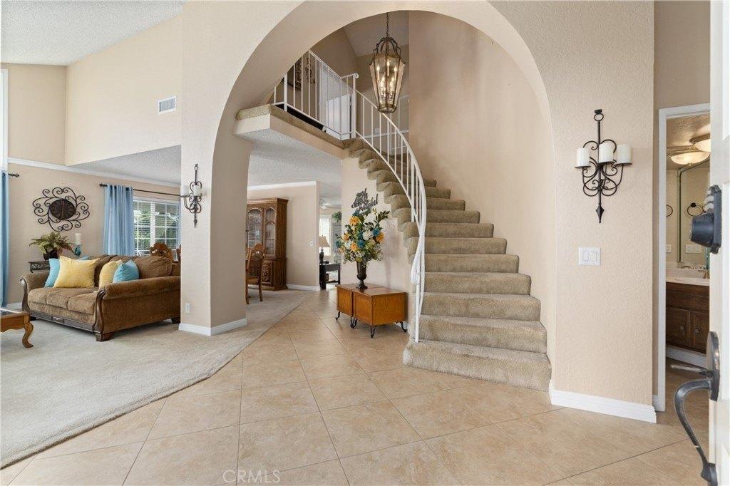 Brentwood Ave, Upland, CA 91786