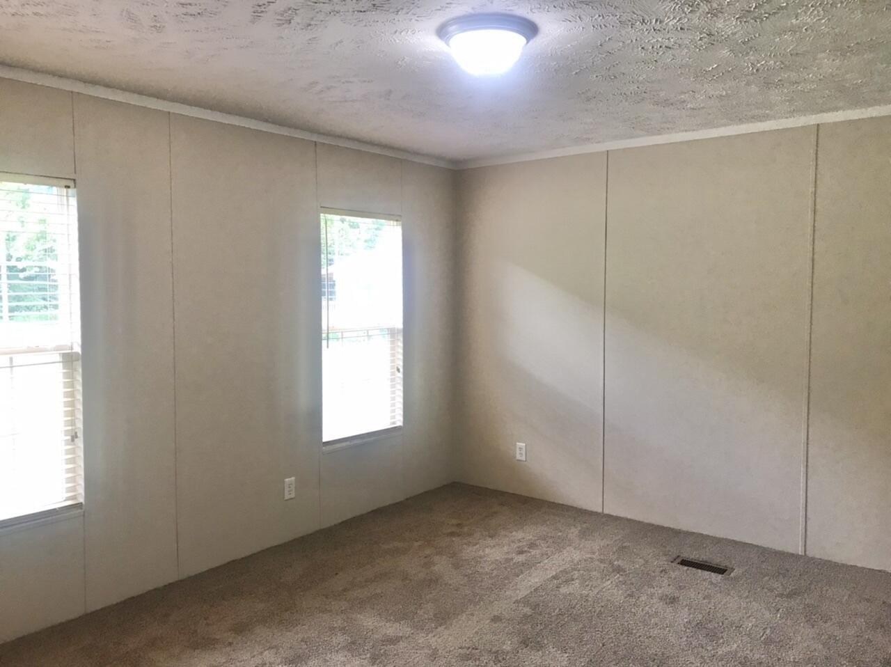 Jordan Frk, Olive Hill, KY 41164