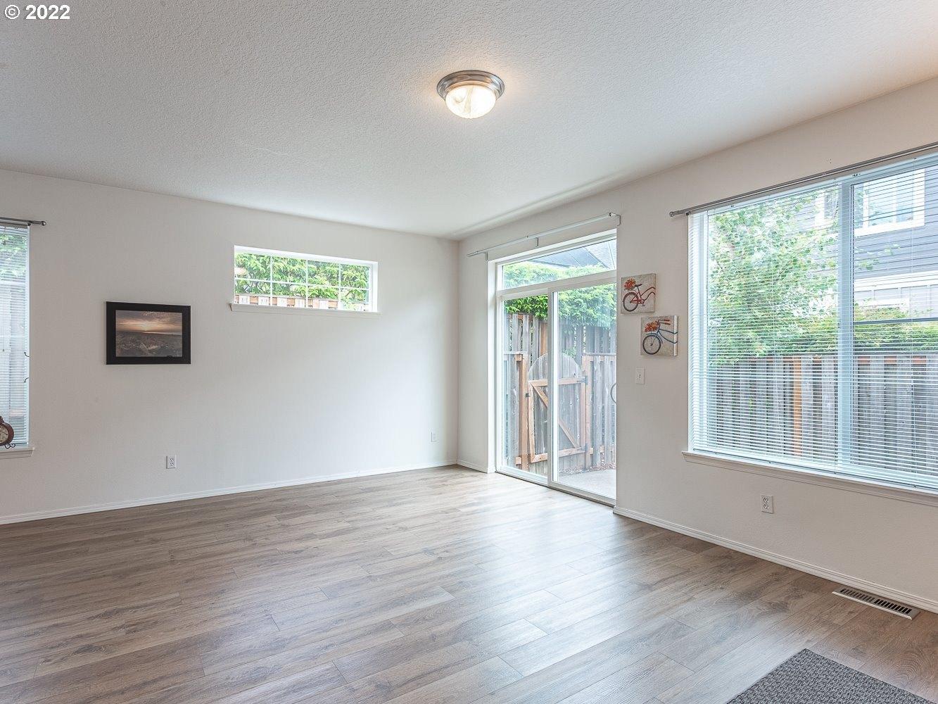 Sw Pleasanton Ln, Beaverton, OR 97003