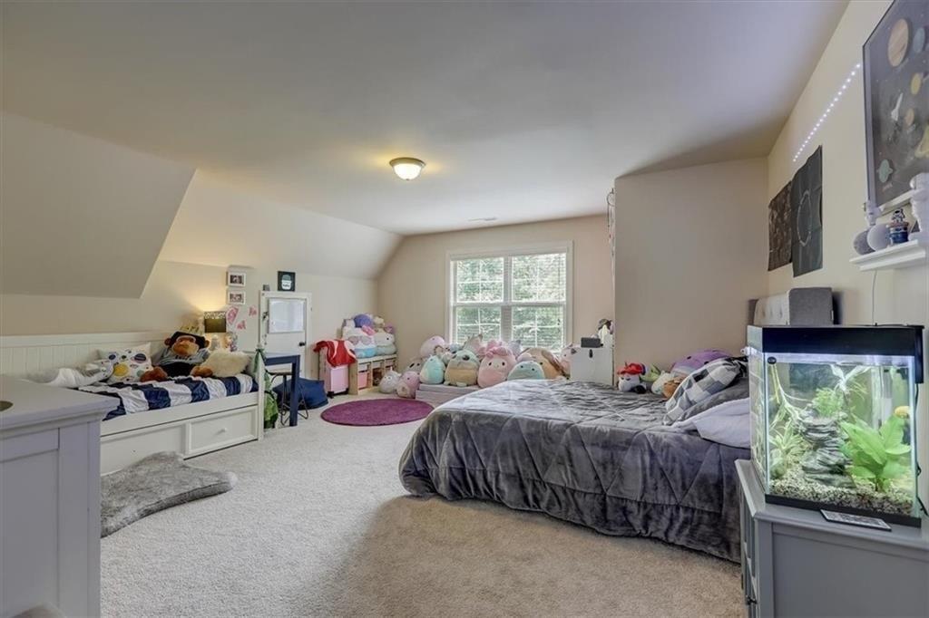 Fox Hall Xing W, Senoia, GA 30276