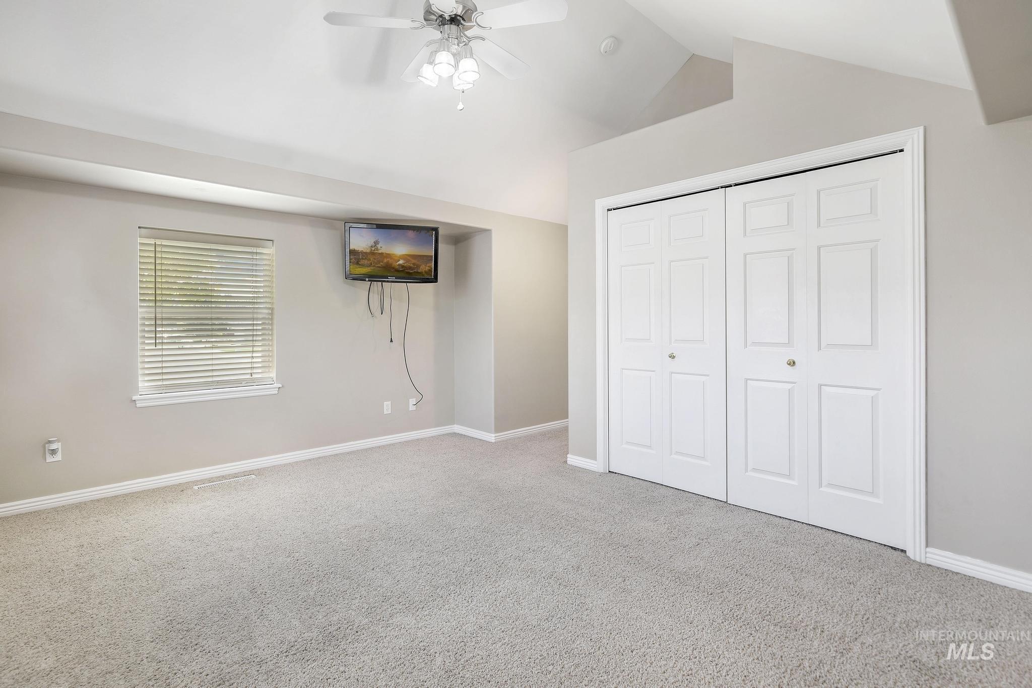 Julie Ln, Twin Falls, ID 83301