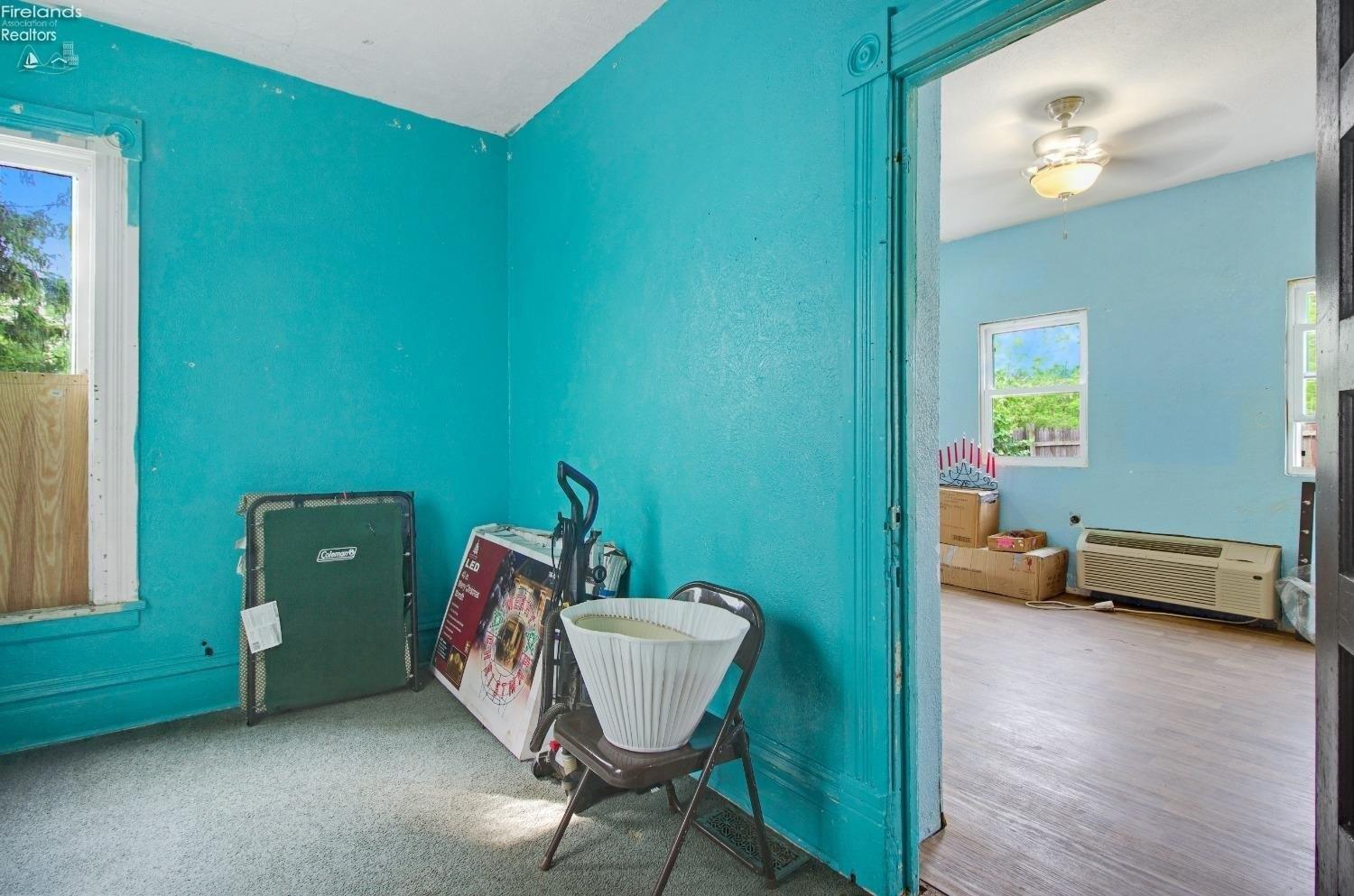 Emerald Ave, Toledo, OH 43604