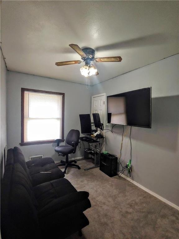 Hazelwood St, Saint Paul, MN 55106