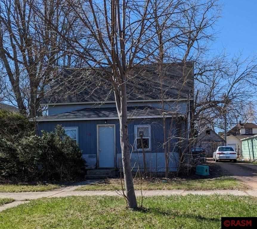 E Broadway St, Redwood Falls, MN 56283