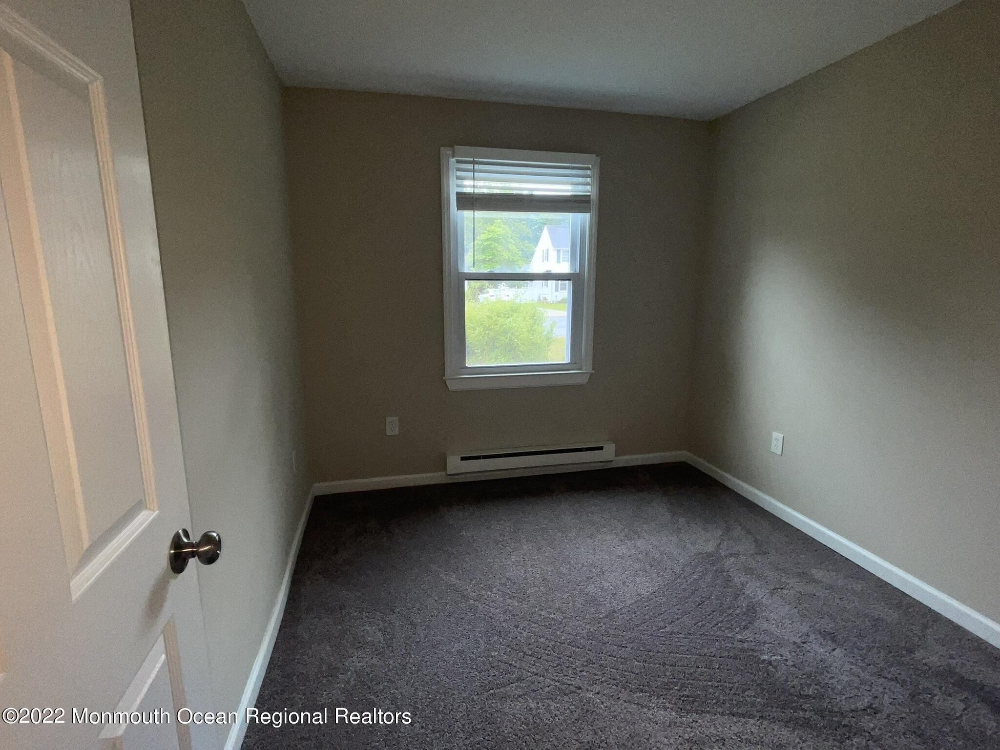 Barnacle Dr, Manahawkin, NJ 08050