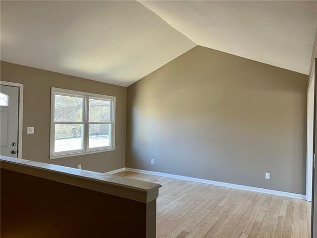 N Emery St, Independence, MO 64050