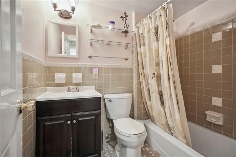 Sterling St Ne, Atlanta, GA 30307